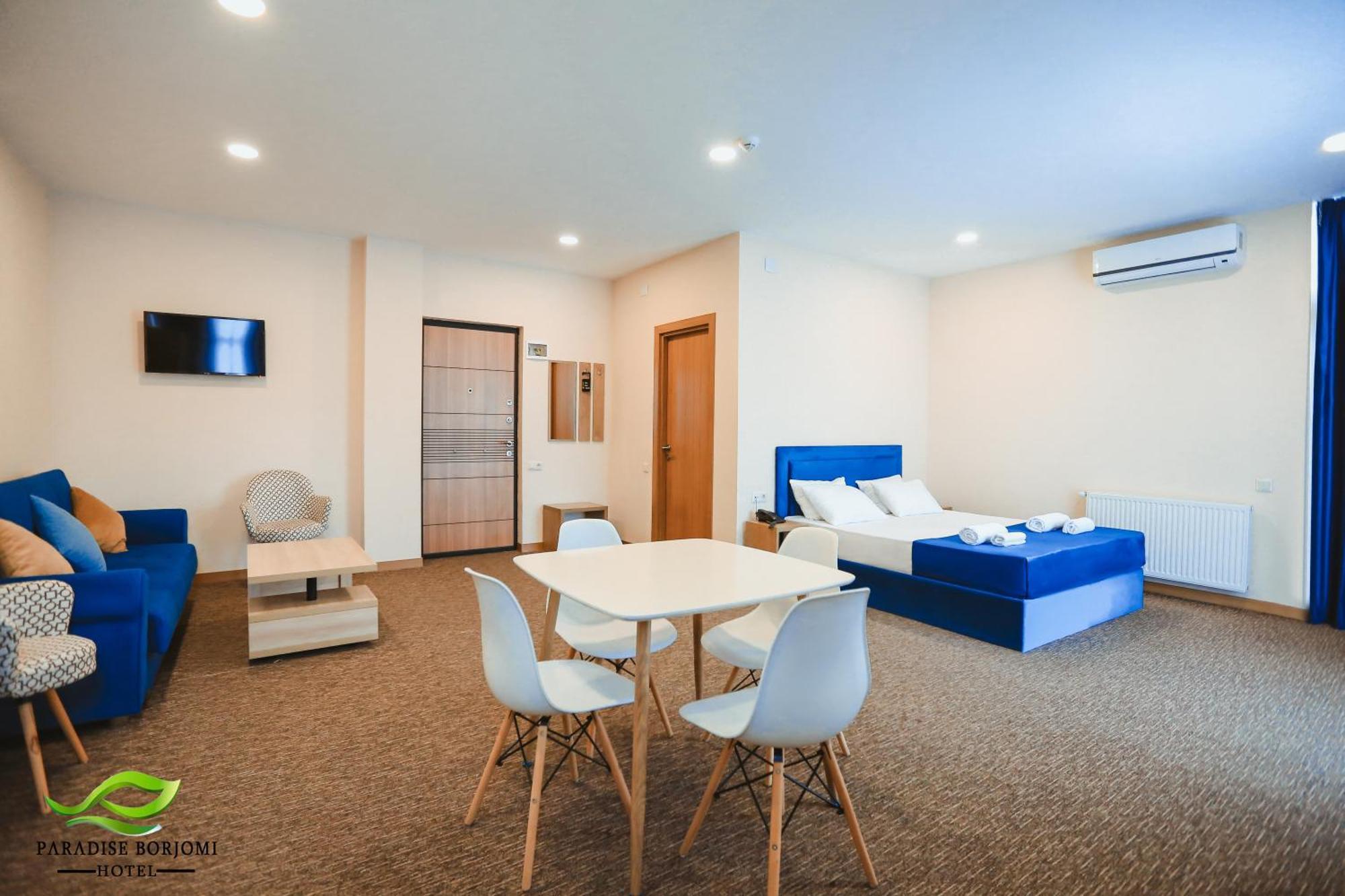 Terrace Borjomi Hotel Ngoại thất bức ảnh