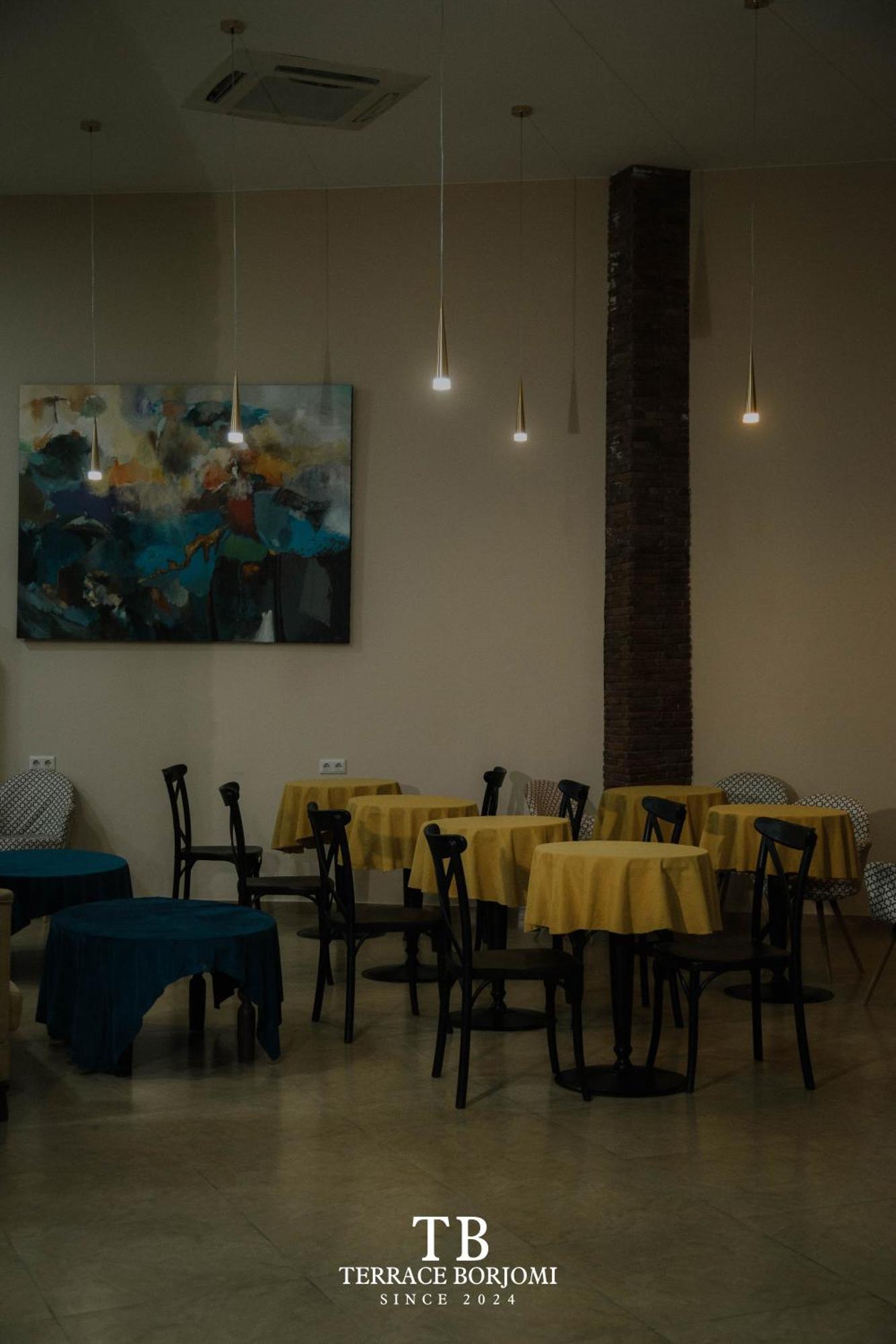 Terrace Borjomi Hotel Ngoại thất bức ảnh