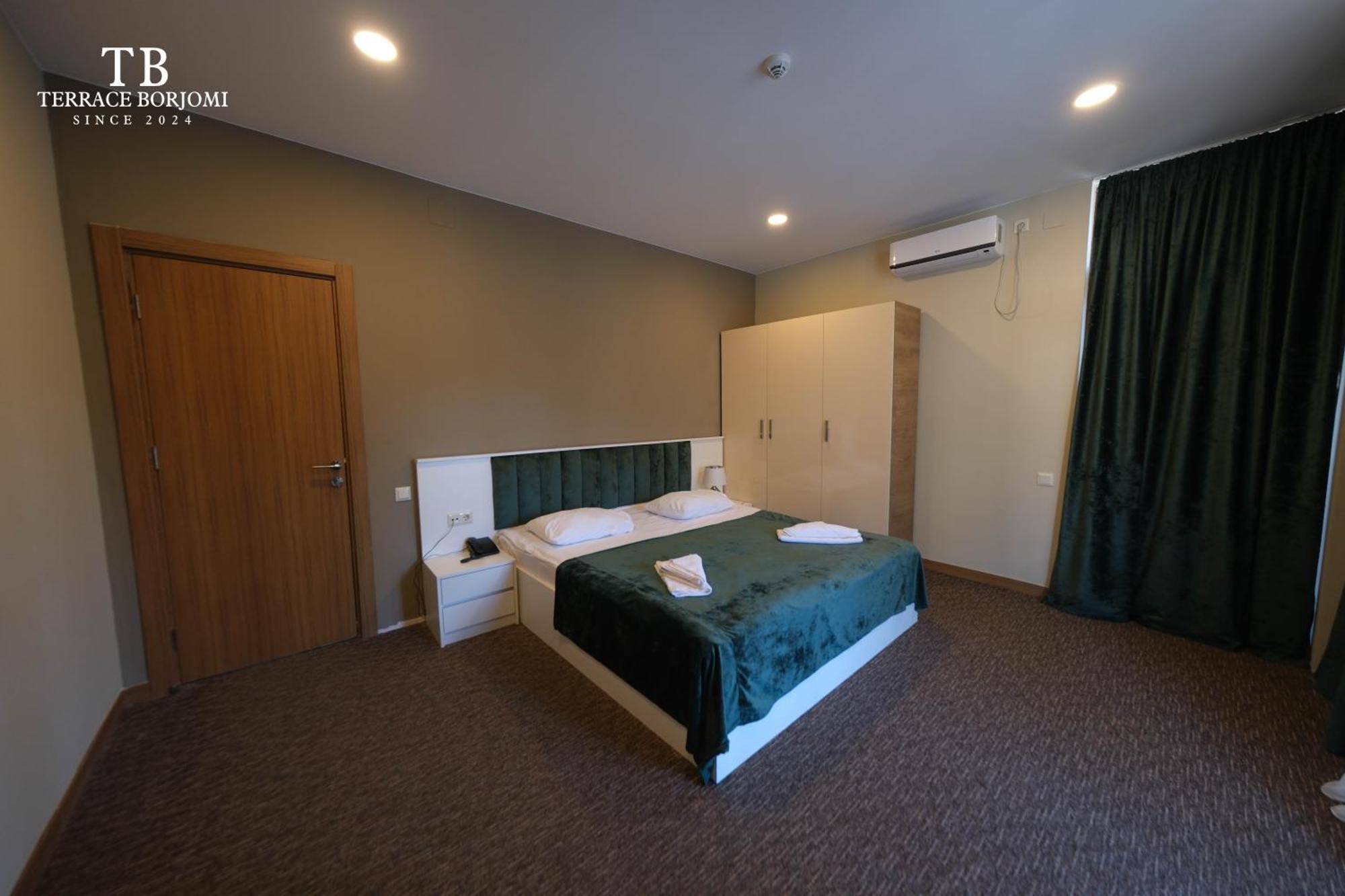 Terrace Borjomi Hotel Ngoại thất bức ảnh
