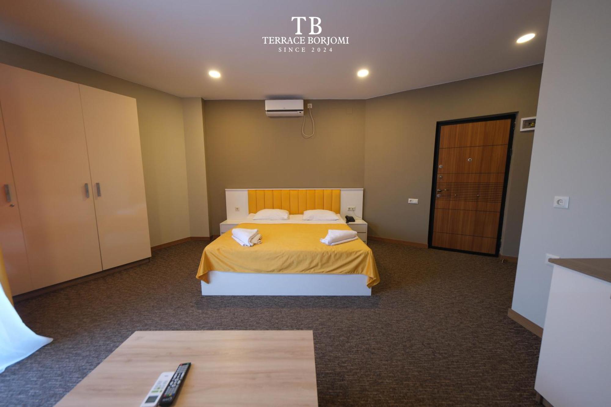 Terrace Borjomi Hotel Ngoại thất bức ảnh