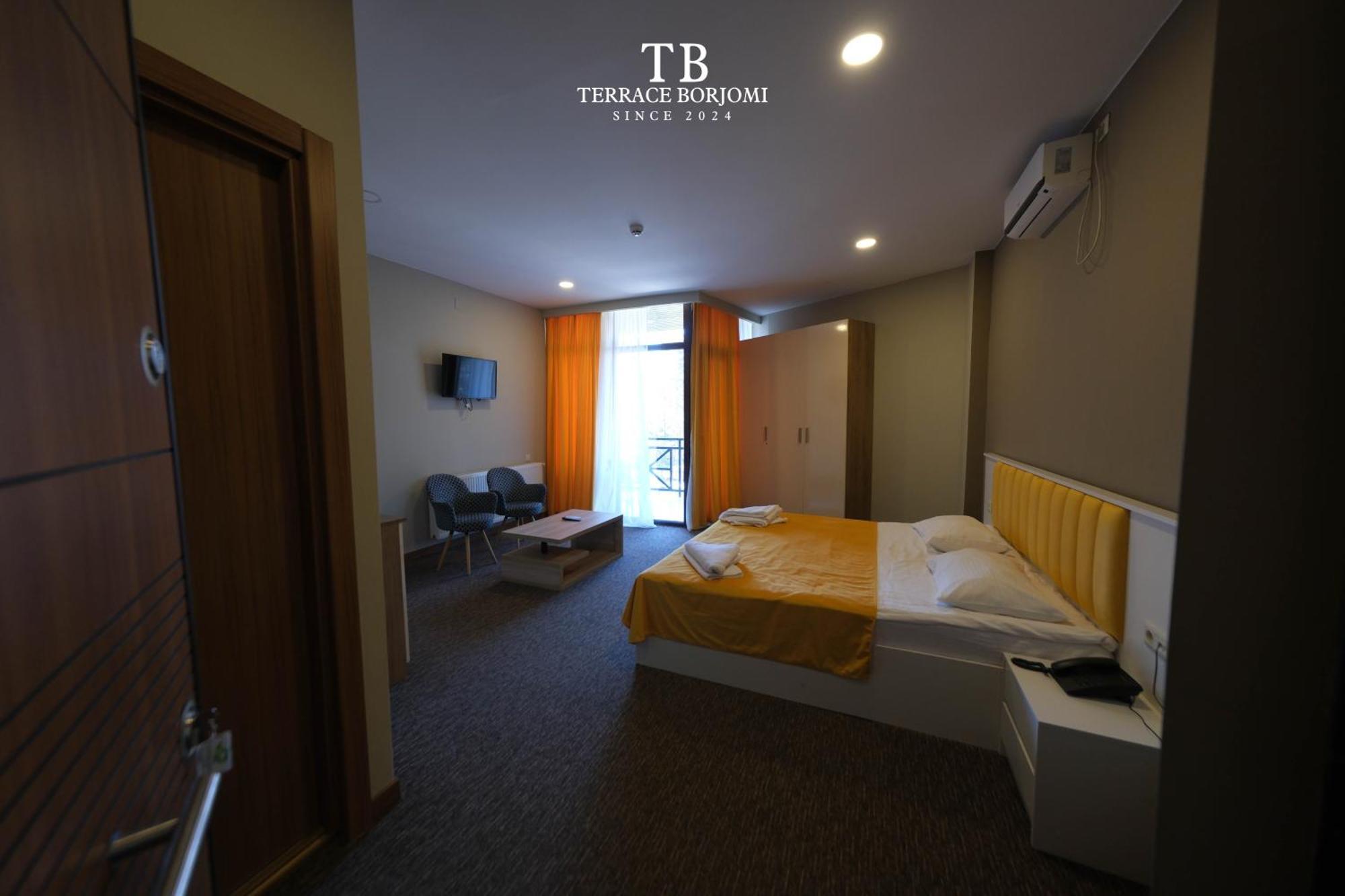 Terrace Borjomi Hotel Ngoại thất bức ảnh