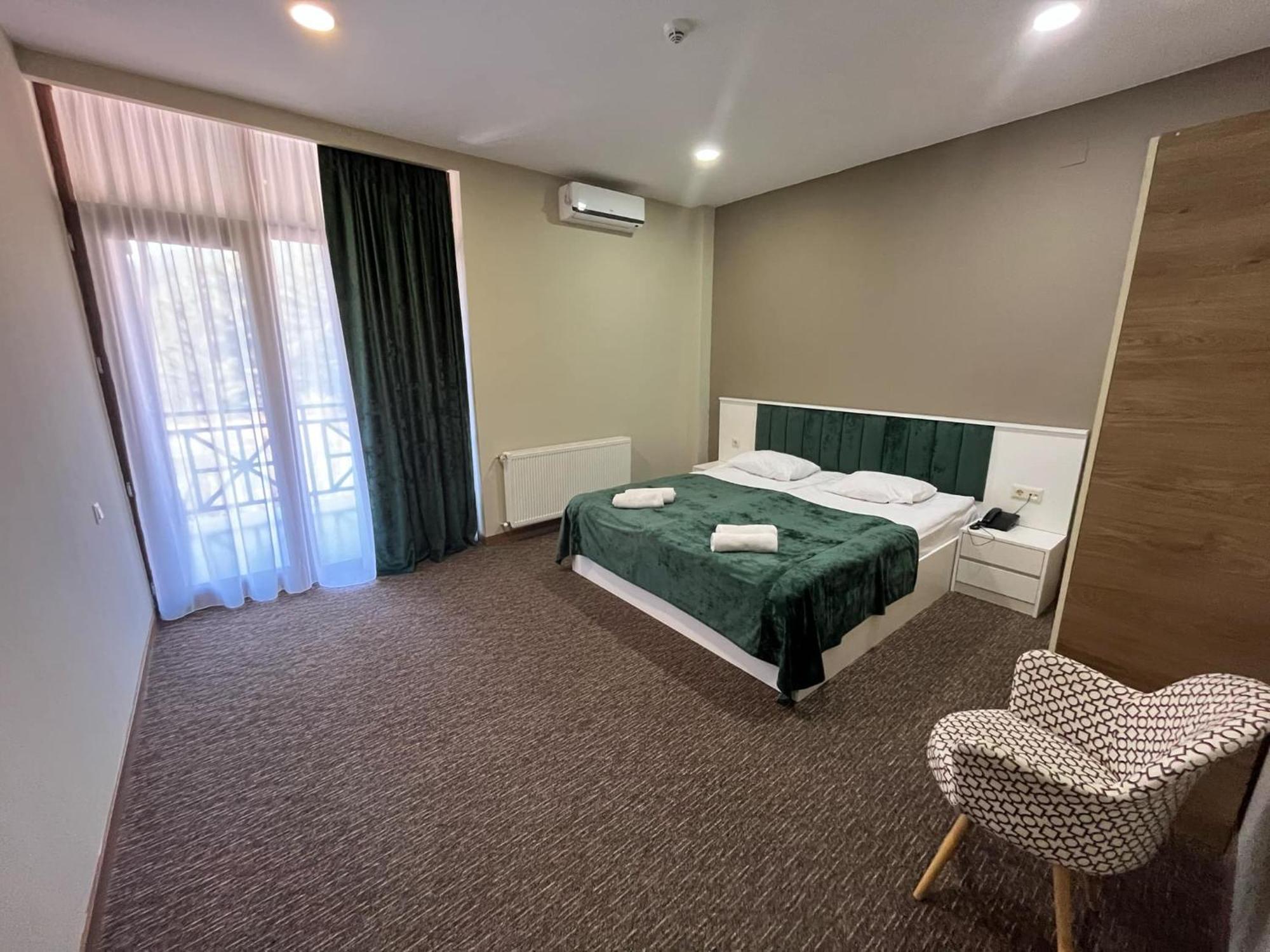 Terrace Borjomi Hotel Ngoại thất bức ảnh